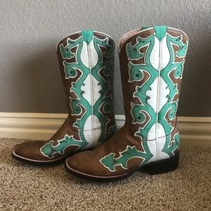 Brand new Lucchese boots Size 7B