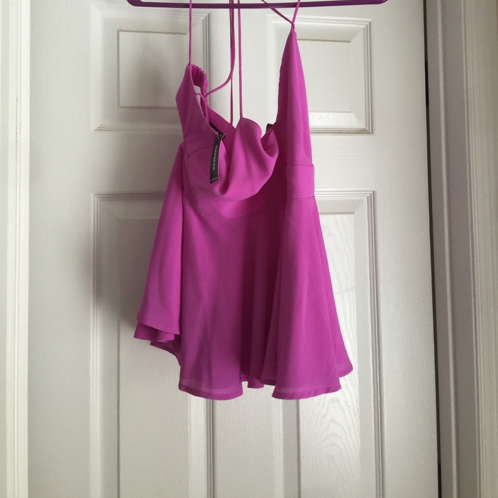 Express too size small - Picture 1 of 4