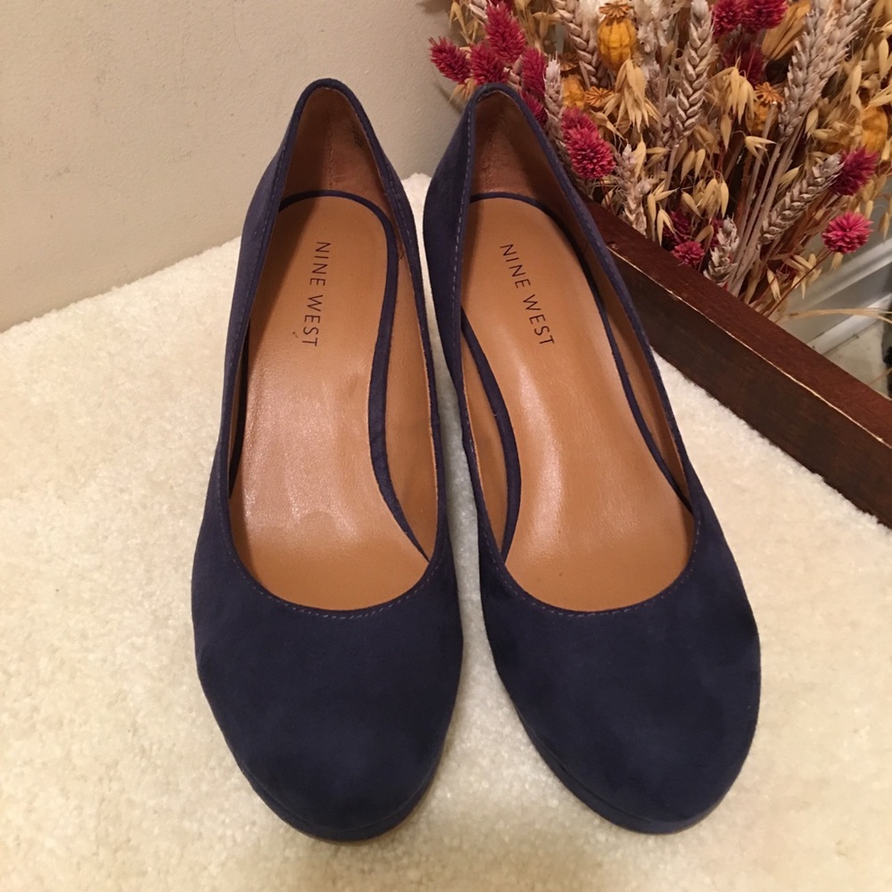 Authentic Preloved Nine West suede Shoes