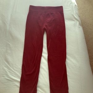 Maroon fleece-lined leggings