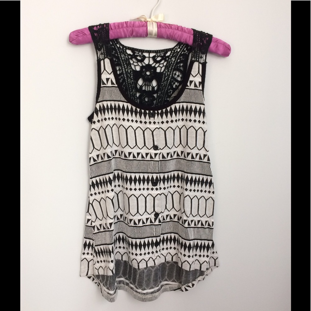 FINAL MARKDOWN Sleeveless Top