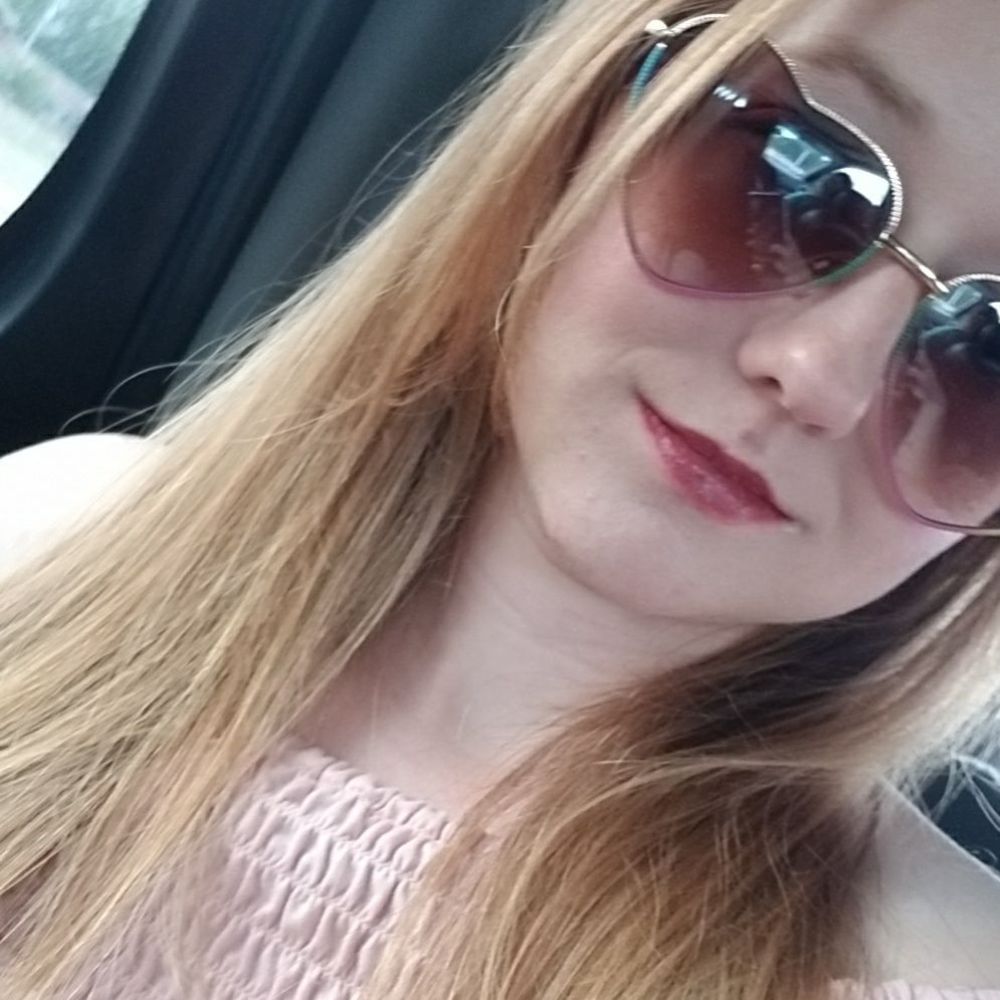 Meet your Posher, Paige