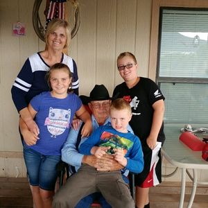 Meet your Posher, Brenda