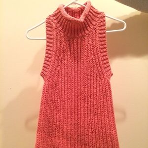 anthroplogy pink turtle neck