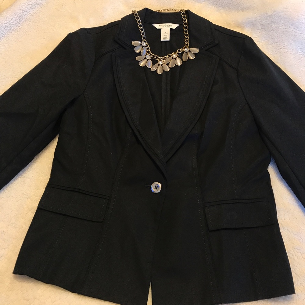 Adorable White House jacket