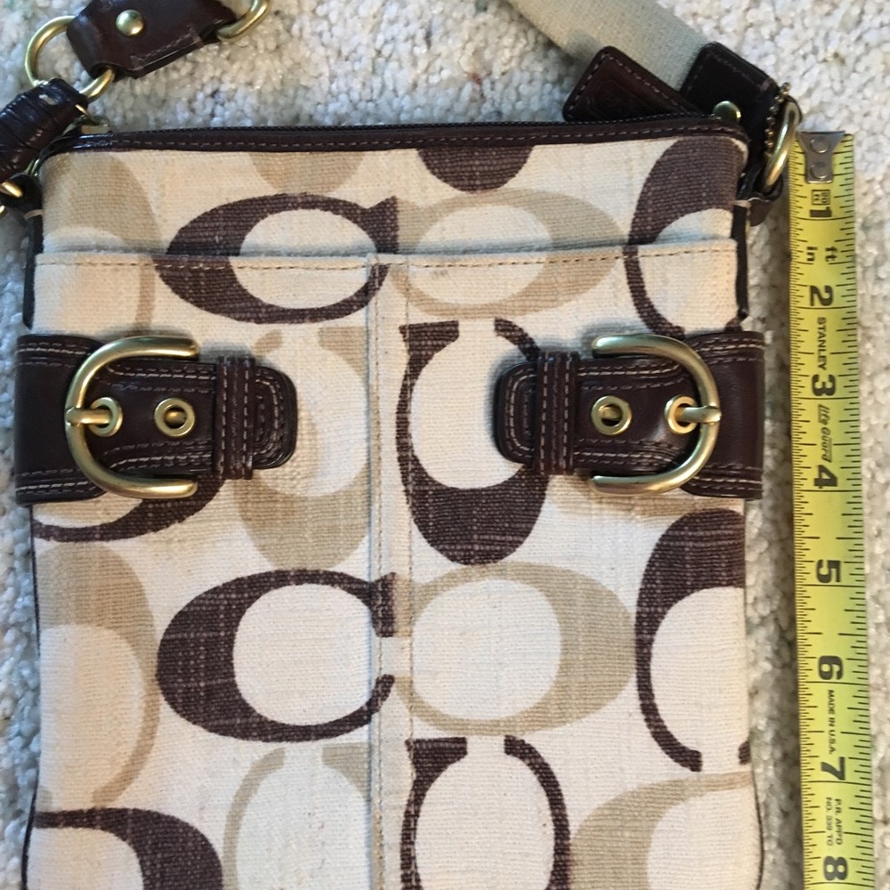 Euc Authentic Coach Signature C Crossbody - image 6