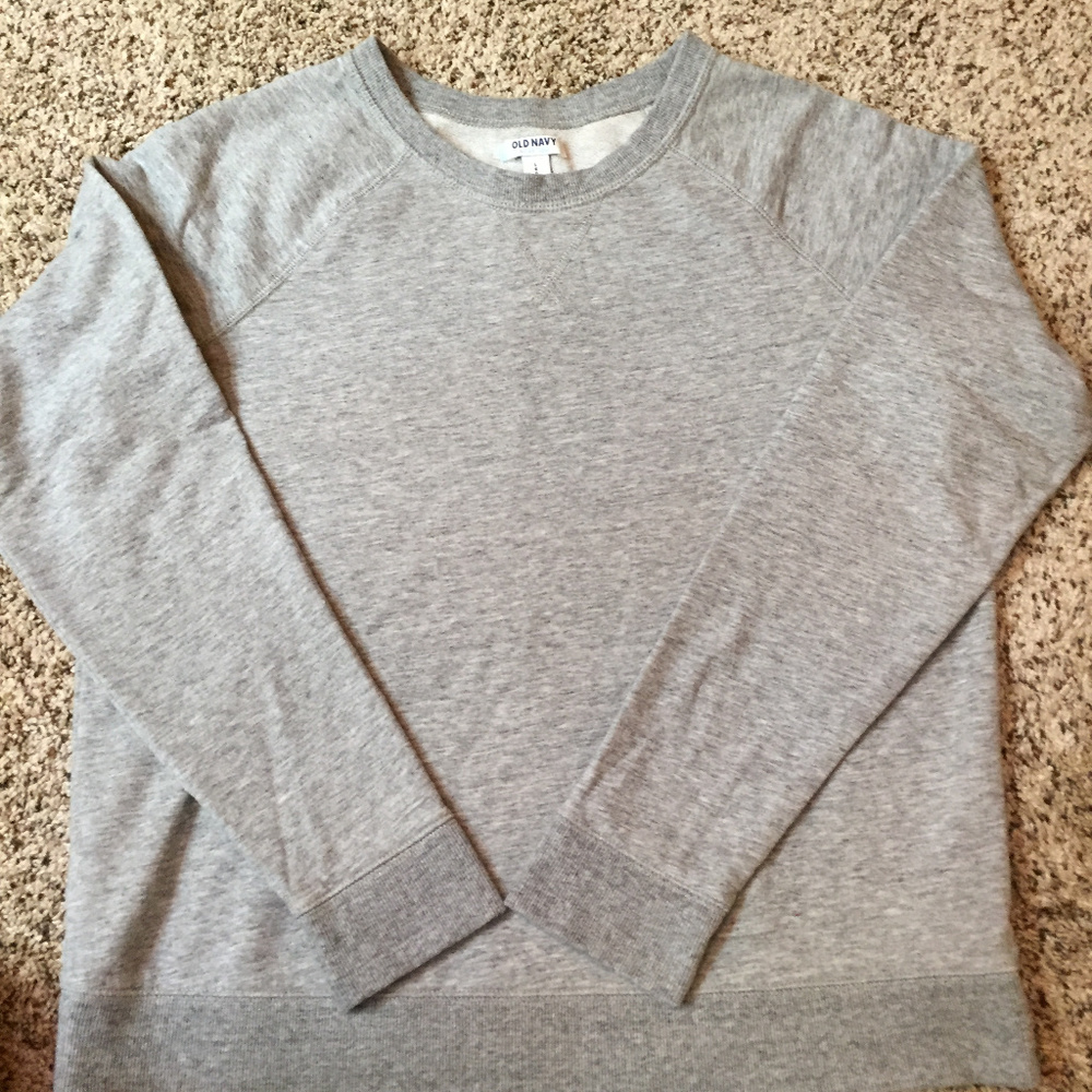 *2 for $10* Old Navy basic gray sweatshirt