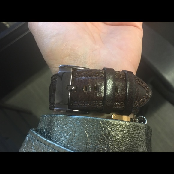 Watch - Picture 5 of 8