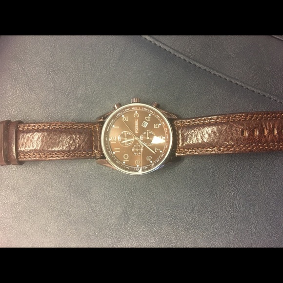 Watch - Picture 8 of 8