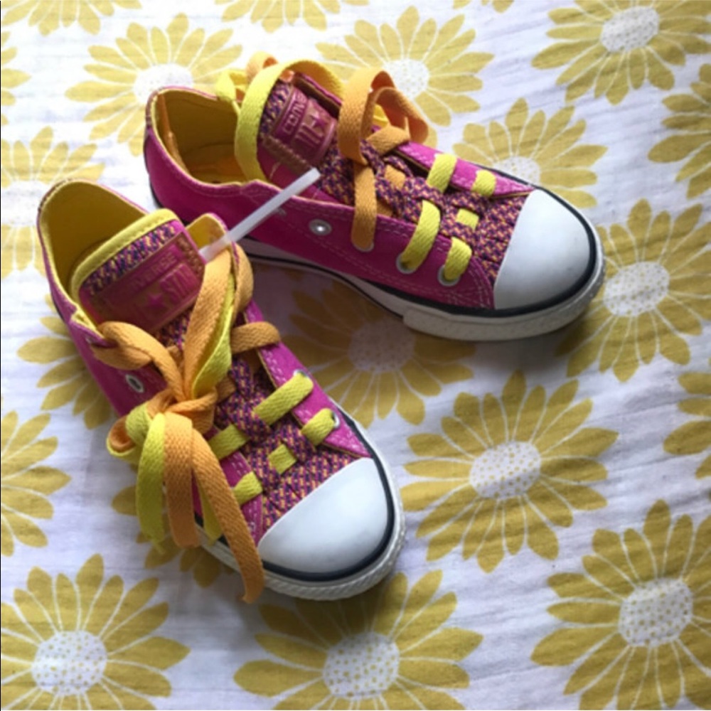New hot pink leather crochet converse chucks