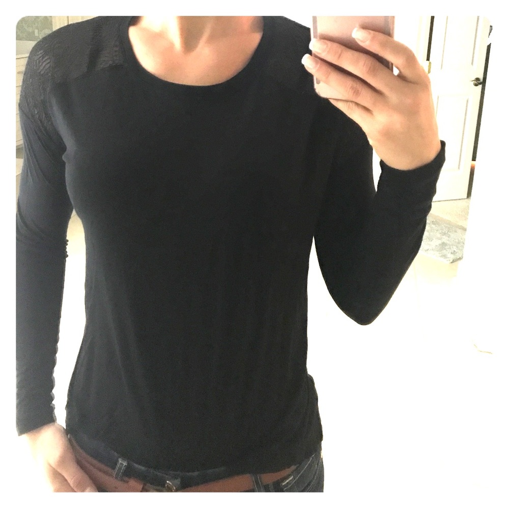 BCBG Maxazria Black T Shirt top with lace XXS