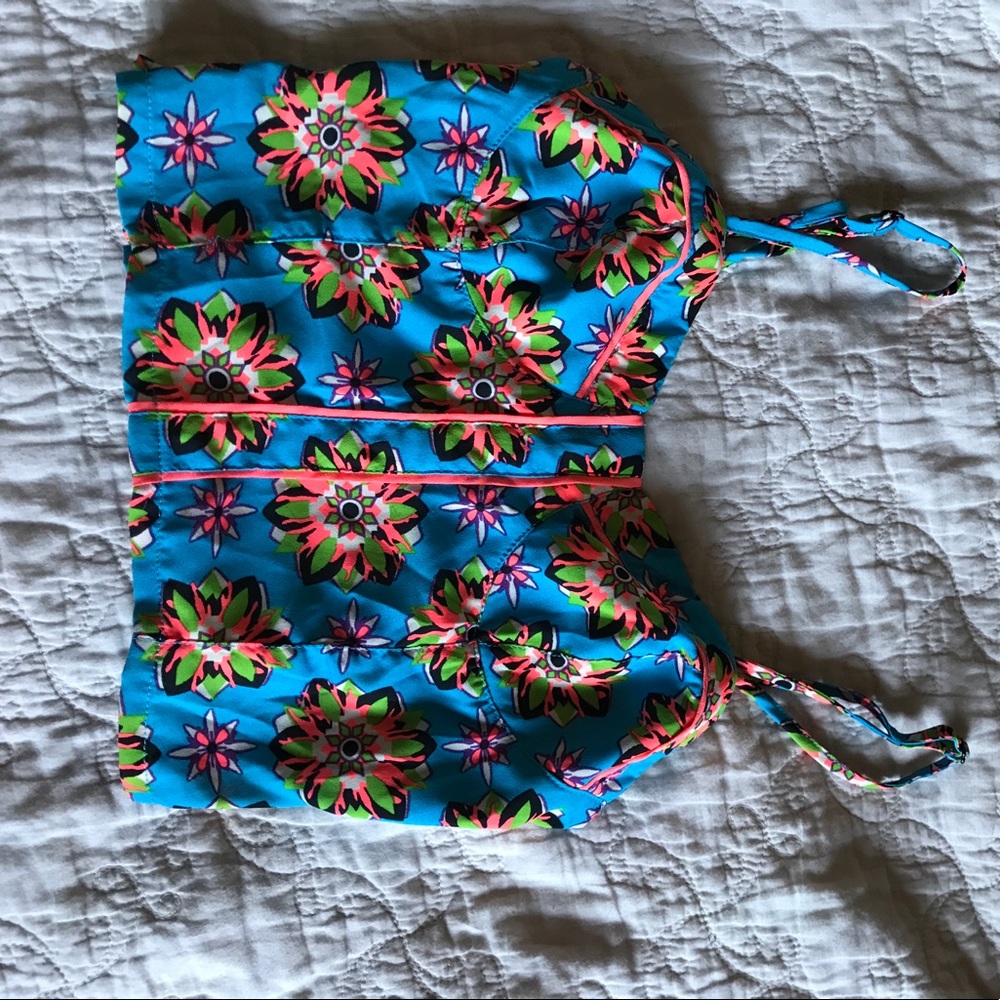 Floral crop top