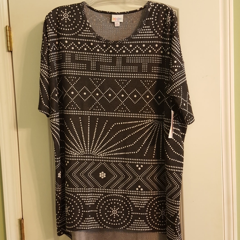 Lularoe Black and White Irma