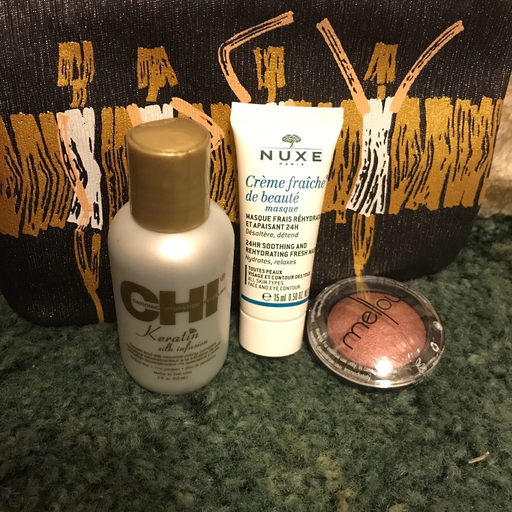 Random Bundle