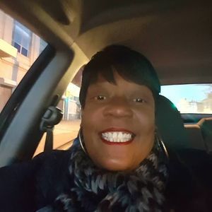 Meet your Posher, Sabrina