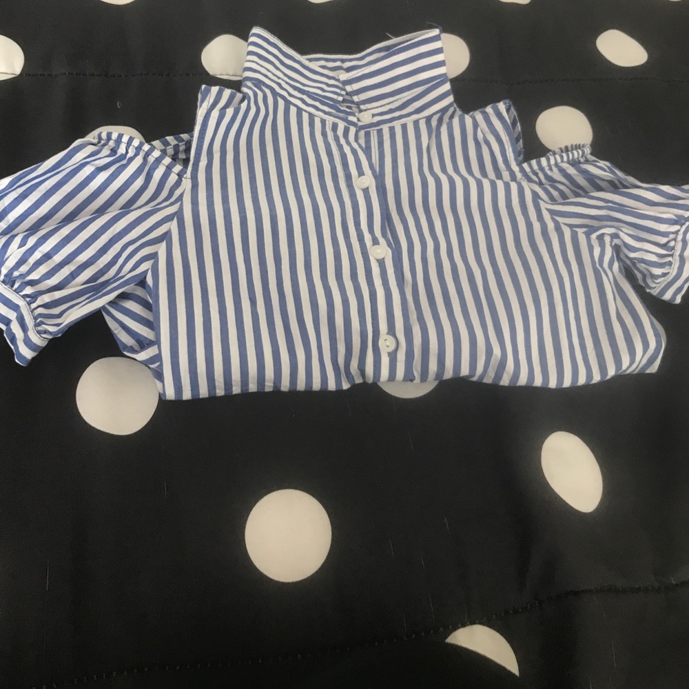 Blue and white stripe shirt button down shirt