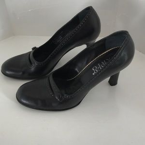 Franco Sarto 3"  black leather heel, size 8.5