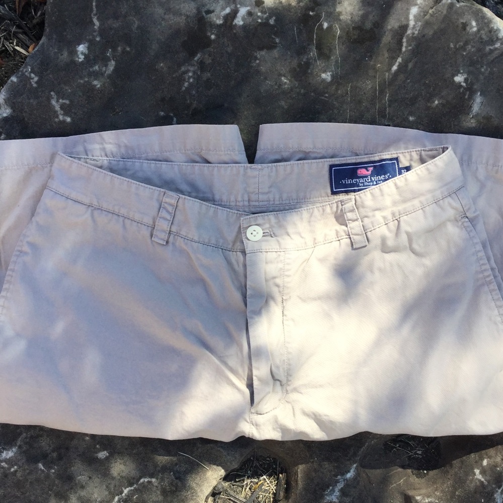 Vineyard Vines Club Short waist 32-like new