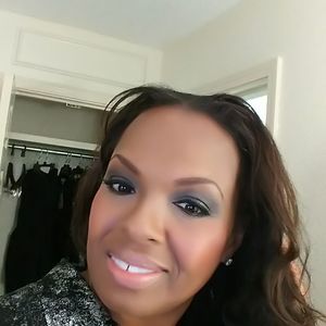 Meet your Posher, Renee