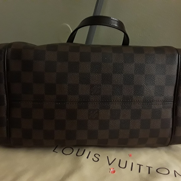 AUTHENTIC LOUIS VUITTON - Picture 4 of 4
