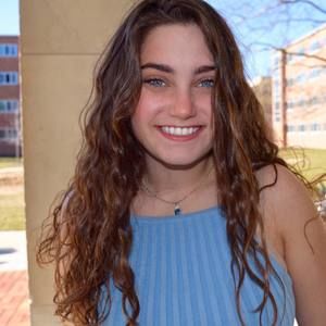 Meet your Posher, Lizzie