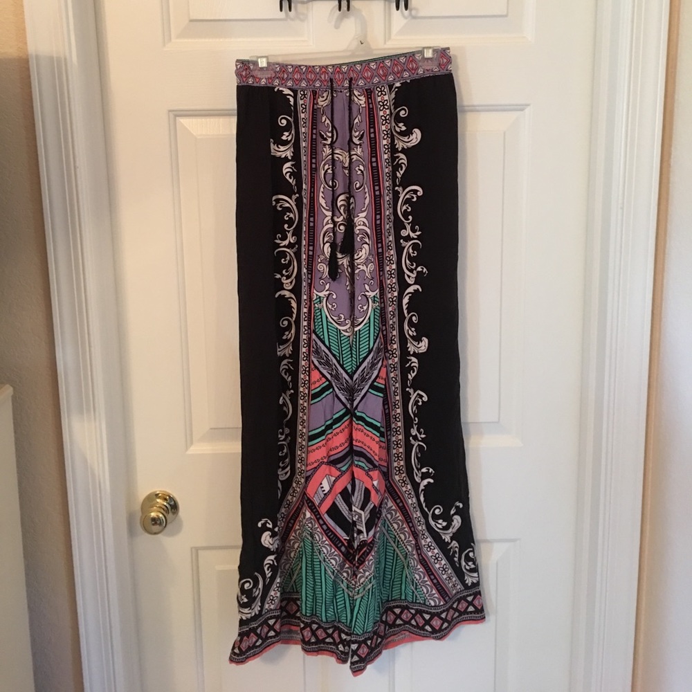 FOREVER 21 FLOWY PANTS