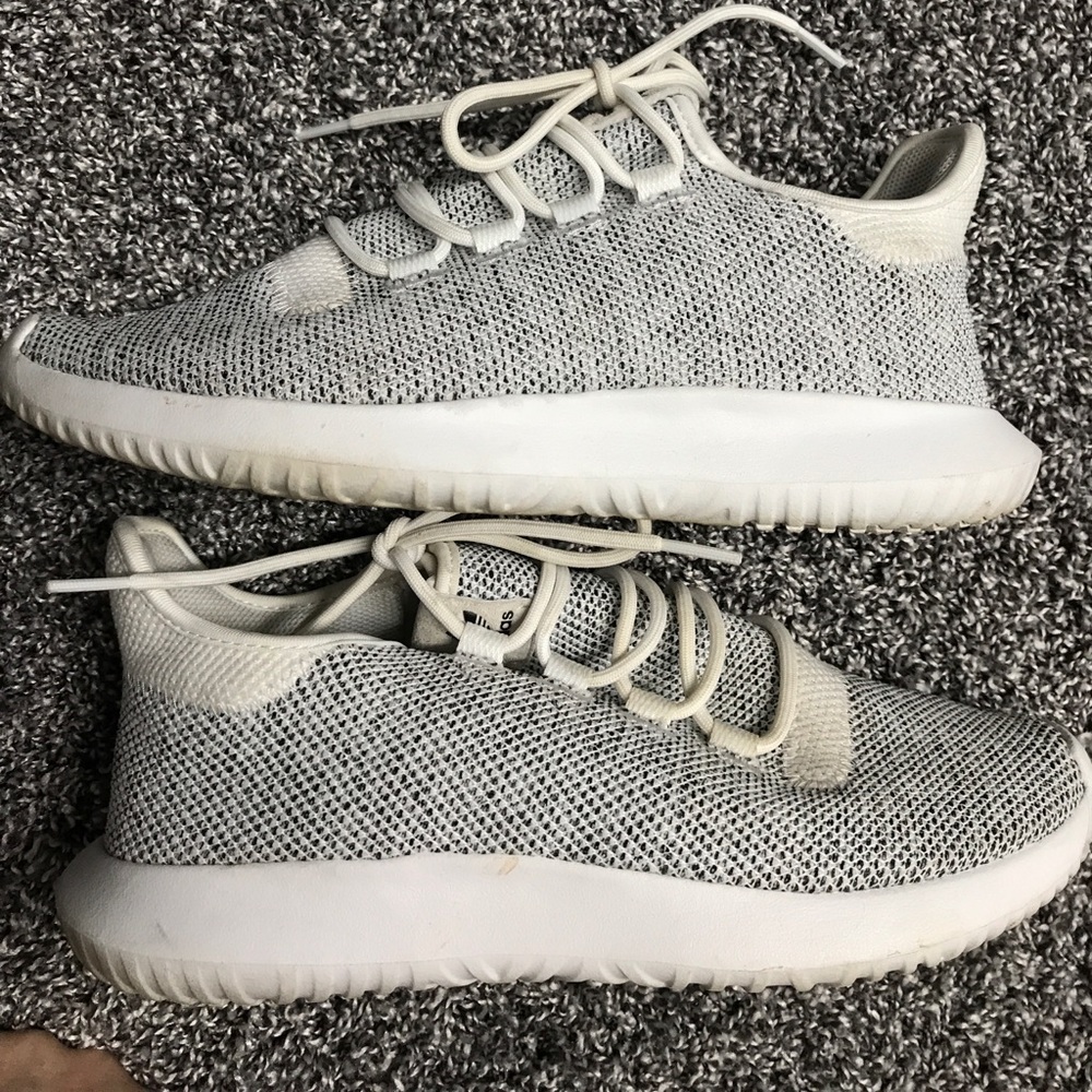 Adidas tubular shadow