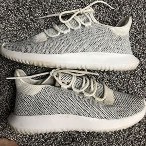 Adidas tubular shadow