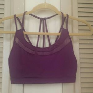 NWOT VSX Strappy Mesh Trim Sports Bra