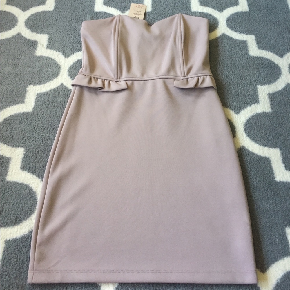 Never worn strapless dress!