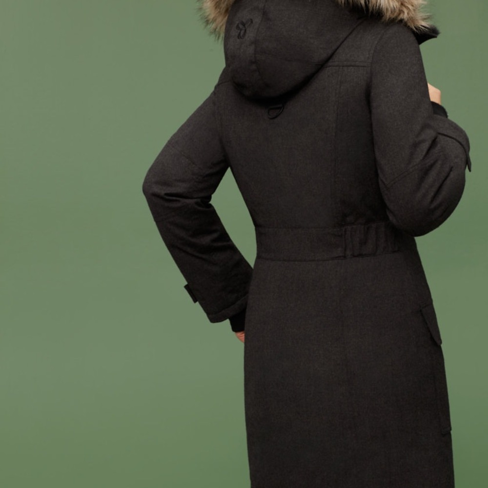 TNA WARMEST PARKA!!
