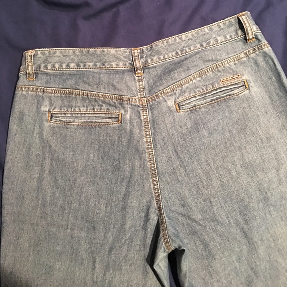 Jeans only - Picture 4 of 4