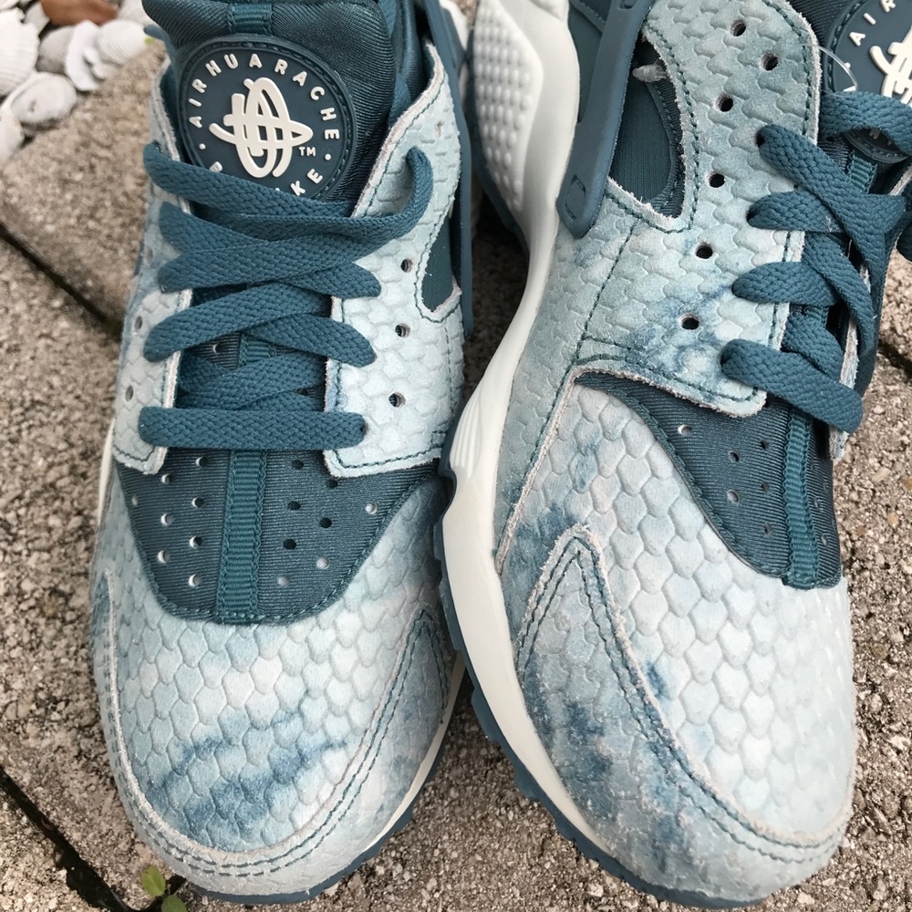 NWT Nike Rare Air Huarache PRM Ocean Fog WMNS - Picture 7 of 8