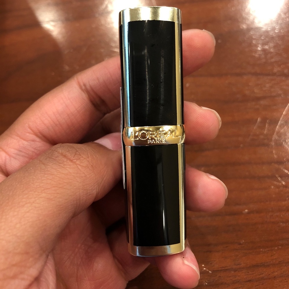 Authentic L’Oréal x Balmain Lipstick