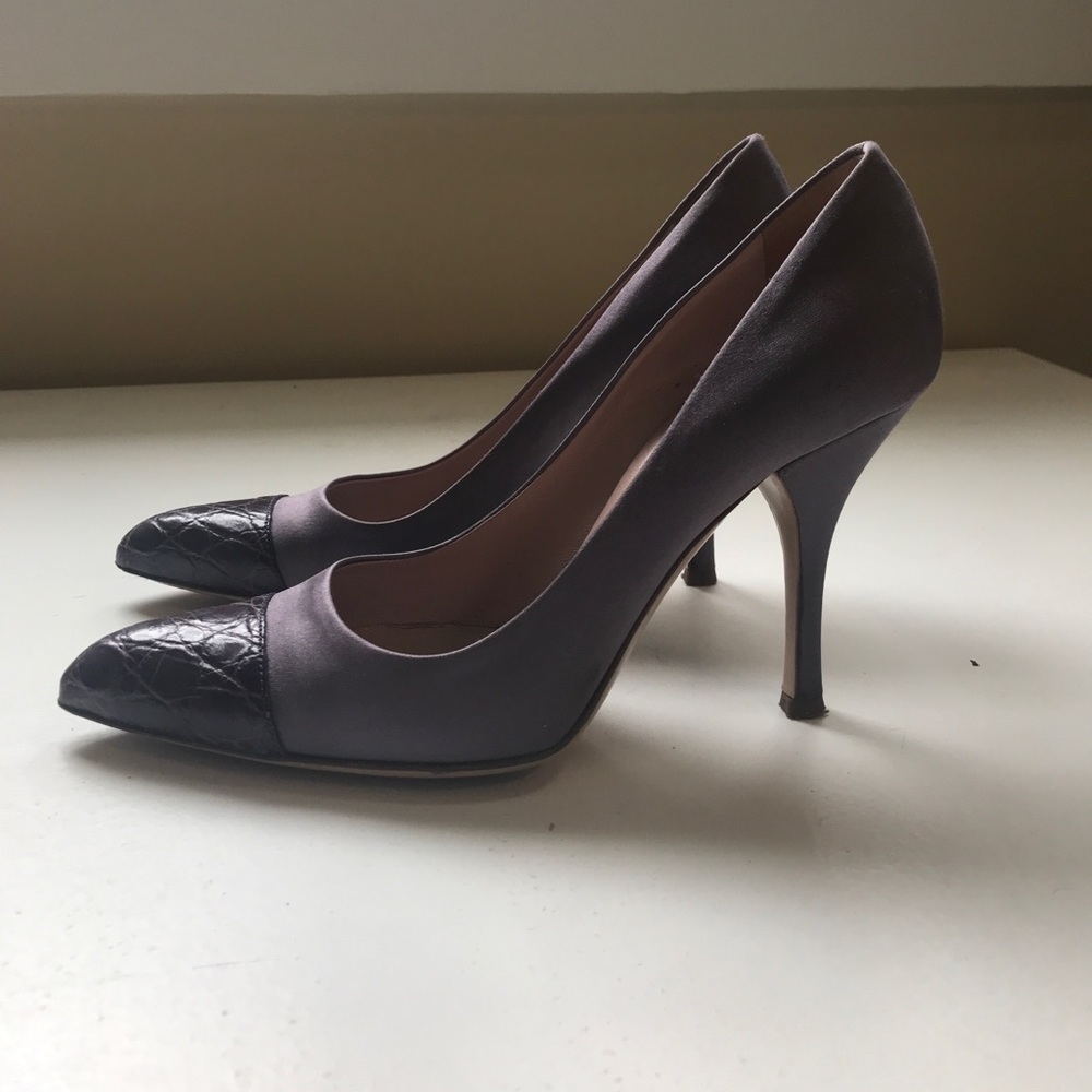 GUC Prada satin pumps with leather toe detail