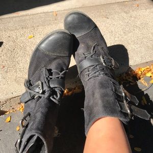 Fall season collection: Madden girl size 6, black