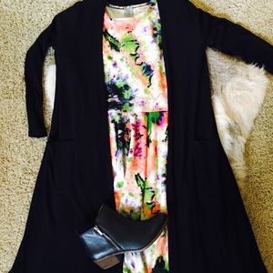 LuLaroe UNICORN 🦄 BLACK, small sarah.