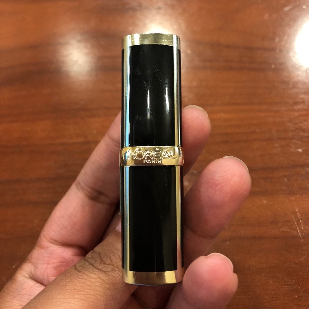 Authentic L’Oréal x Balmain Lipstick