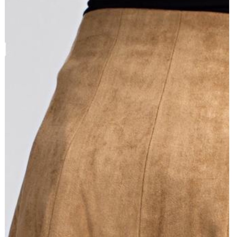 🎈SALE 🎈Sadie Camel Skirt - Picture 7 of 8
