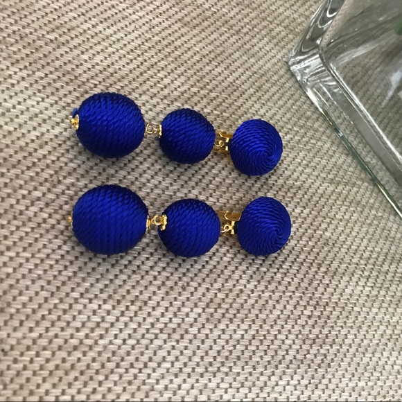 Bonbon Earring - Picture 2 of 2