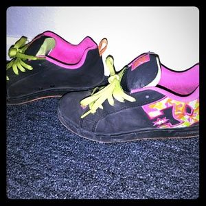 Adorable DC Sneakers/Size 6.5