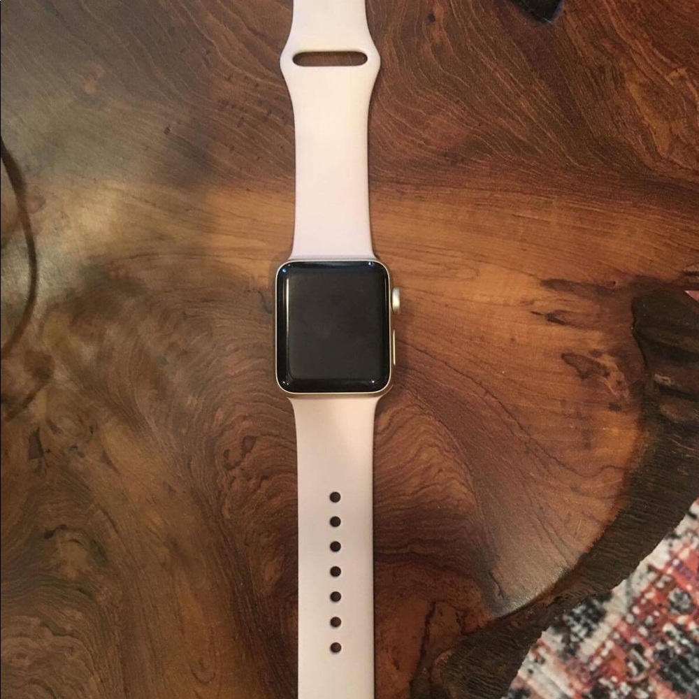 SOLD Apple Watch series 2