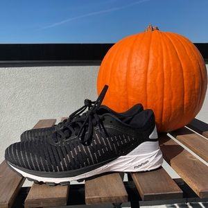 Asics Dynaflyte 2 women’s 8