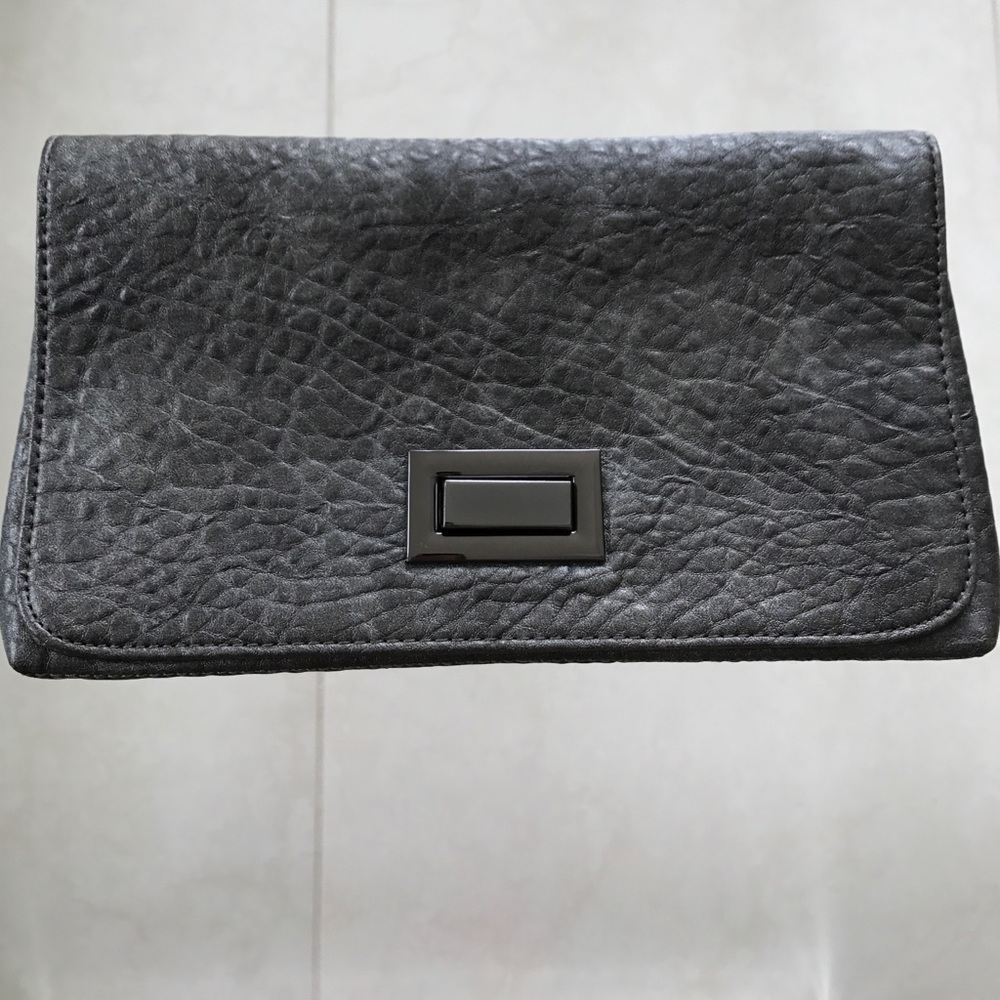 Clutch purse