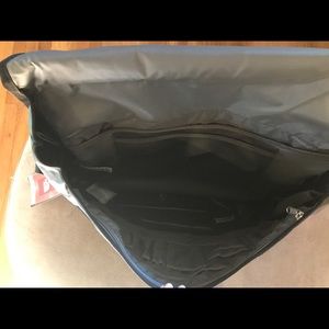 North face messenger bag