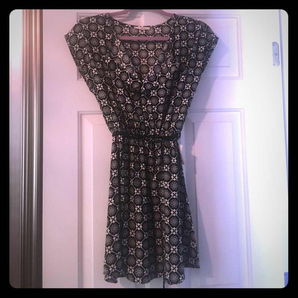 Black & White Cute Size S Dress With Belt