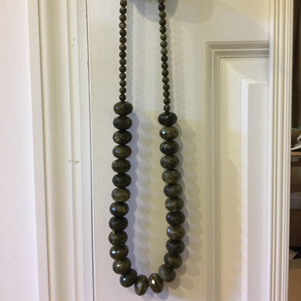Beautiful Shades of Green Necklace