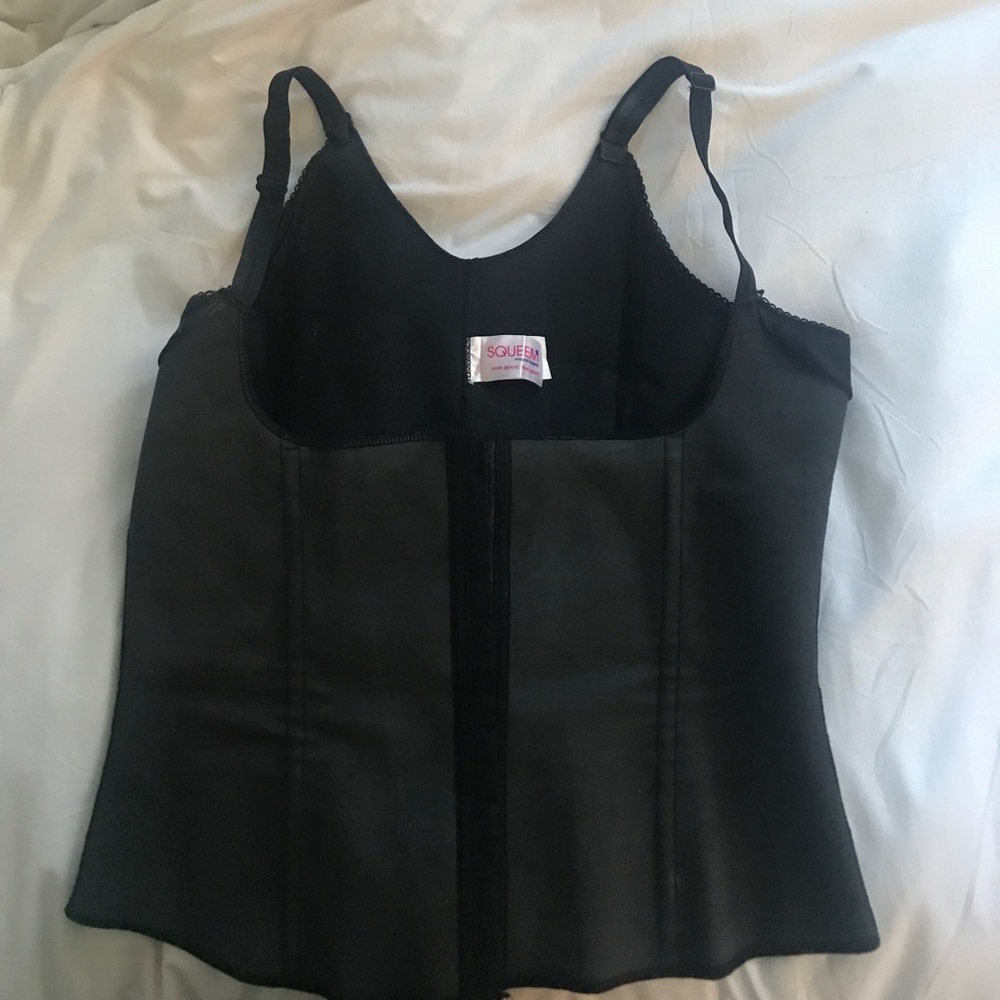 Squeem heavy duty waist trainer with straps