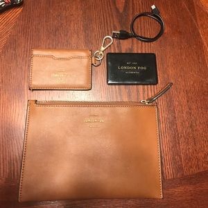 London Fog Phone charging gift set