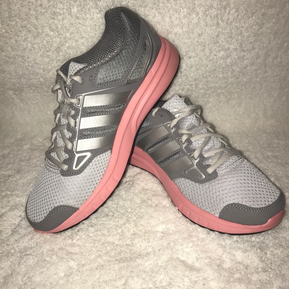 Adidas Women's Supercloud Running Shoes Size 9